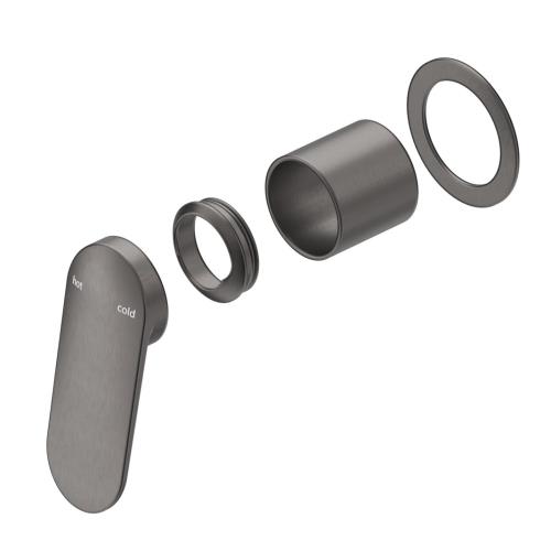 TAPWARE - Lantra Shower Mixer - Round Plate - Gunmetal